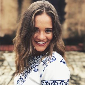 Meet your Posher, Zoe